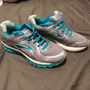 Brooks Women’s GTS Tennis Shoe